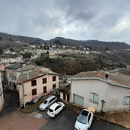 ティエール La Chaloupe 4 Bed & Breakfast エクステリア 写真
